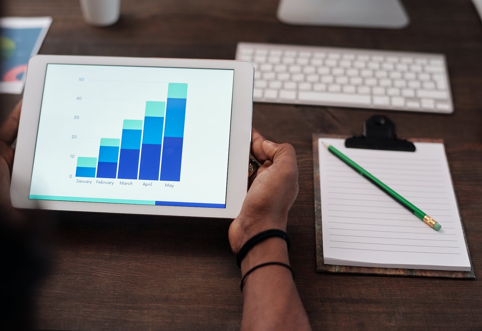 How to Use Data and Analytics to Boost Bookings and Revenue for Your Nashville Vacation Rental Business