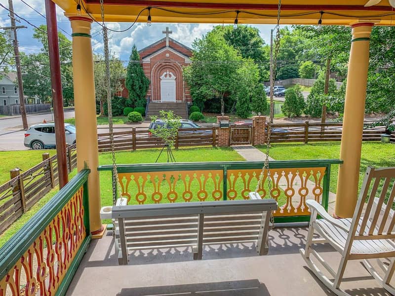 Listing photo of 30+ Day Stay - Sleeps 8, Pet OK, Near Breweries
